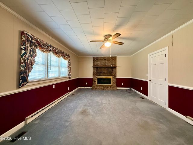 2996 Us Highway 64 W, Plymouth, NC 27962