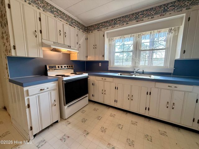 2996 Us Highway 64 W, Plymouth, NC 27962