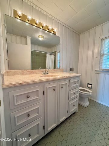 2996 Us Highway 64 W, Plymouth, NC 27962