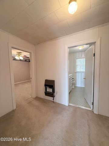 2996 Us Highway 64 W, Plymouth, NC 27962