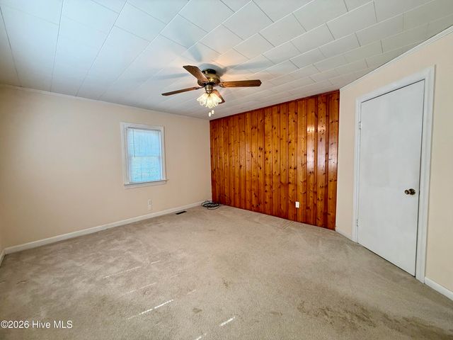 2996 Us Highway 64 W, Plymouth, NC 27962