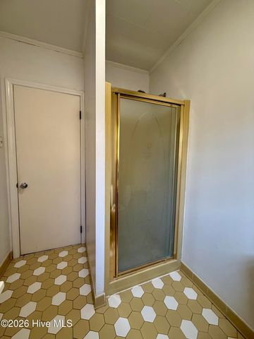 2996 Us Highway 64 W, Plymouth, NC 27962