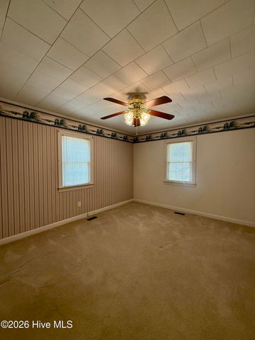 2996 Us Highway 64 W, Plymouth, NC 27962