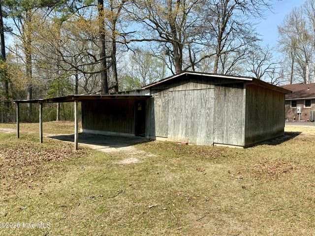 2996 Us Highway 64 W, Plymouth, NC 27962