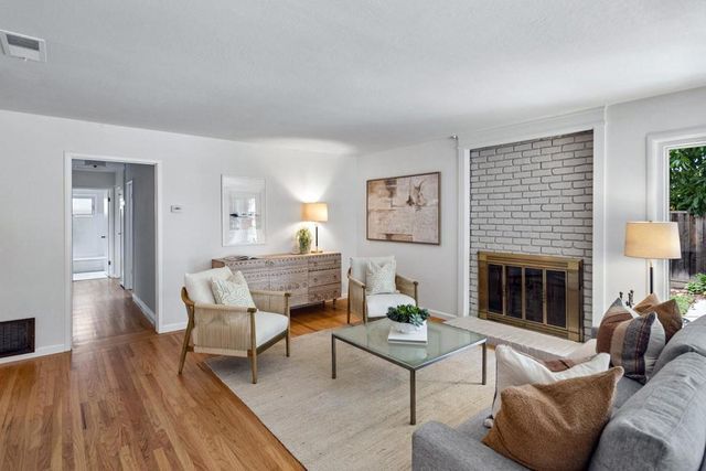 1690 Nilda Avenue, Mountain View, CA 94040