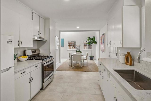 1690 Nilda Avenue, Mountain View, CA 94040