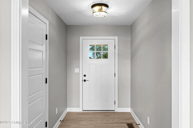 136 Wooded Glen Dr, Mt Washington, KY 40047