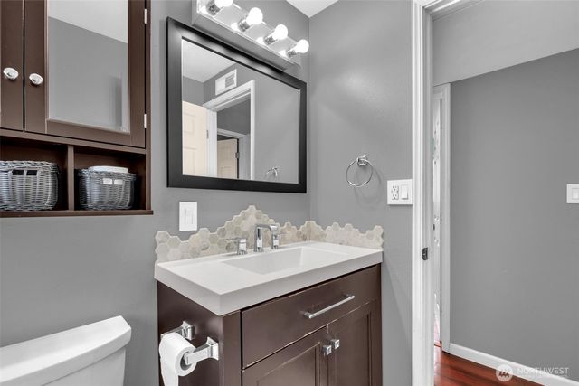 33004 29th Avenue SW, Federal Way, WA 98023