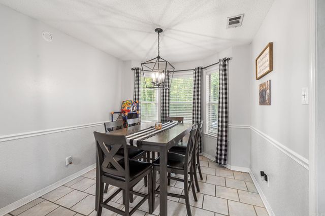 20 Hunters Cove, Cabot, AR 72023