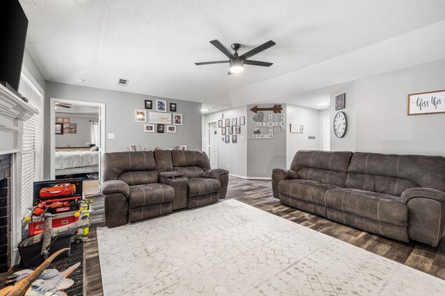 20 Hunters Cove, Cabot, AR 72023