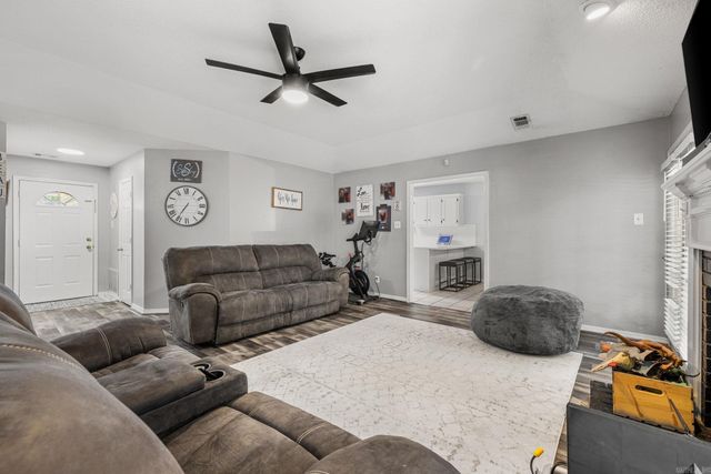 20 Hunters Cove, Cabot, AR 72023