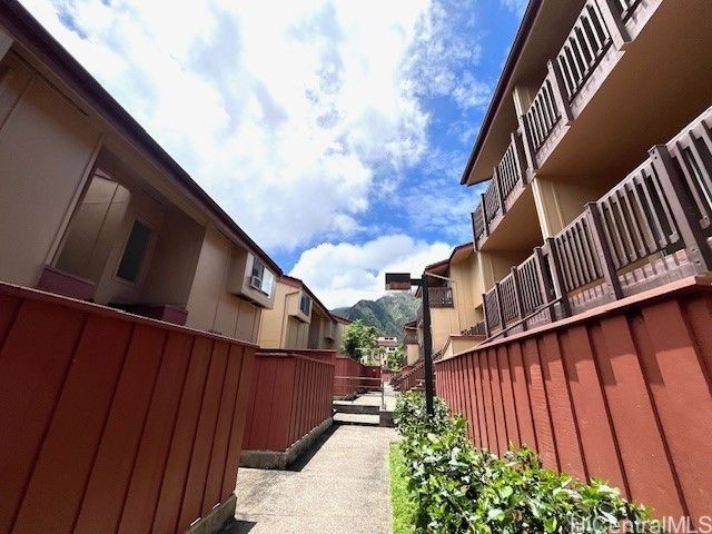 46-078 Emepela Place H201, Kaneohe, HI 96744