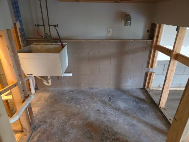 5627 Lannon Avenue NE, Albertville, MN 55301