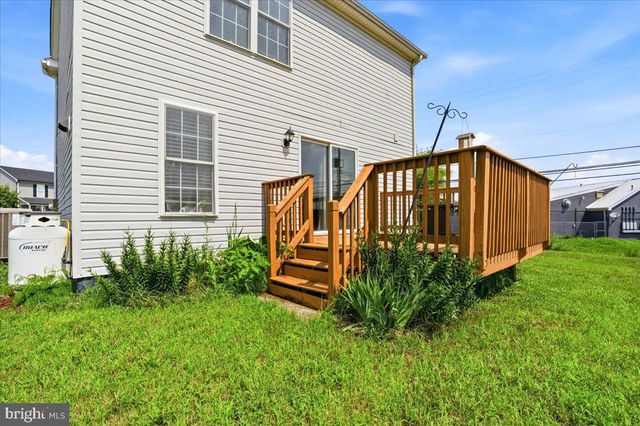 32 THREE SISTERS CT, Ranson, WV 25438