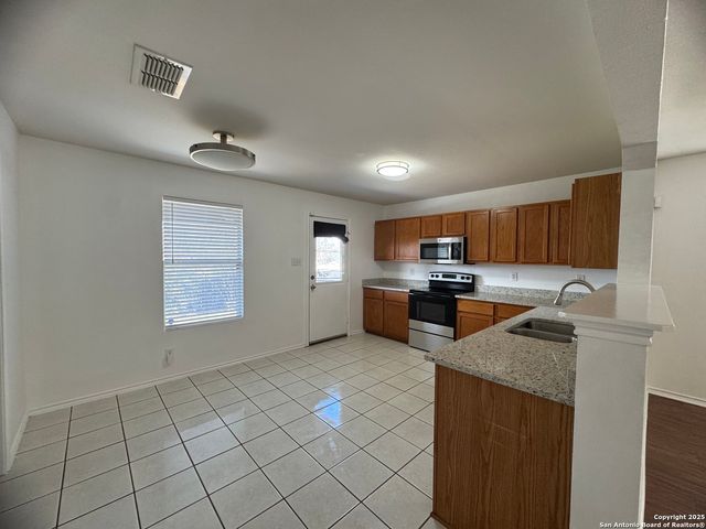 25715 Gold Yarrow, San Antonio, TX 78260