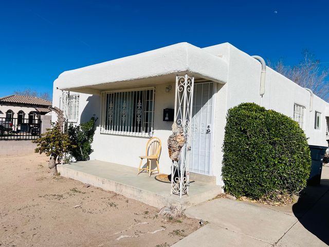 636 San Pedro Drive SE, Albuquerque, NM 87108