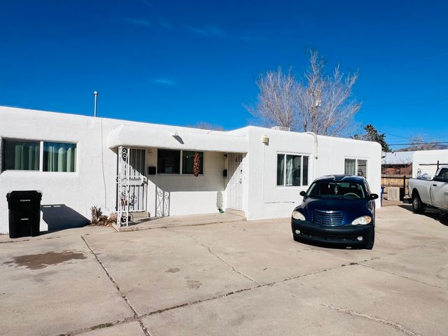 636 San Pedro Drive SE, Albuquerque, NM 87108