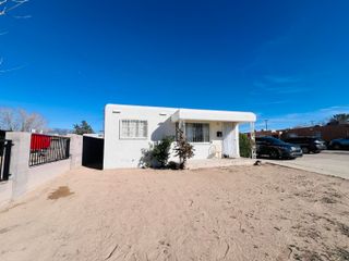 636 San Pedro Drive SE, Albuquerque, NM 87108