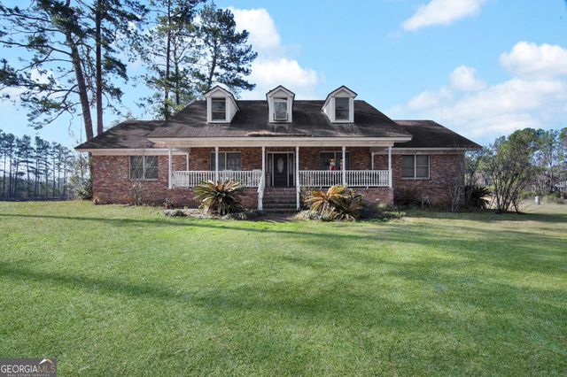 2060 Us Highway 80 Highway, Bloomingdale, GA 31302