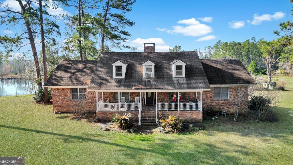 2060 Us Highway 80 Highway, Bloomingdale, GA 31302