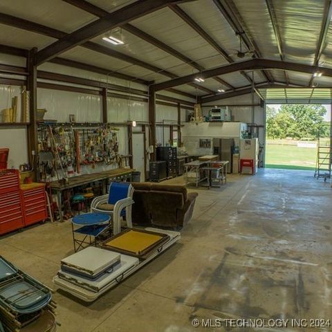 4100 N Wood Drive, Okmulgee, OK 74447