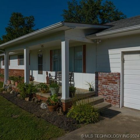 4100 N Wood Drive, Okmulgee, OK 74447