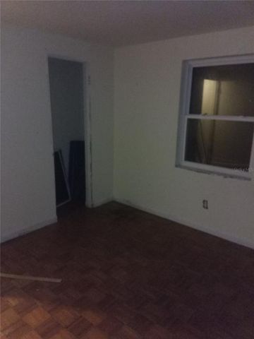 2822 S DEAN ROAD, Orlando, FL 32825