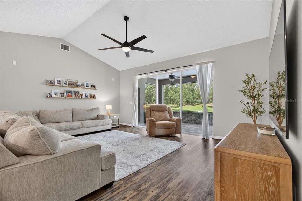 Image 15 of property listing at 19749 QUINELLA STREET, Orlando, FL 32833