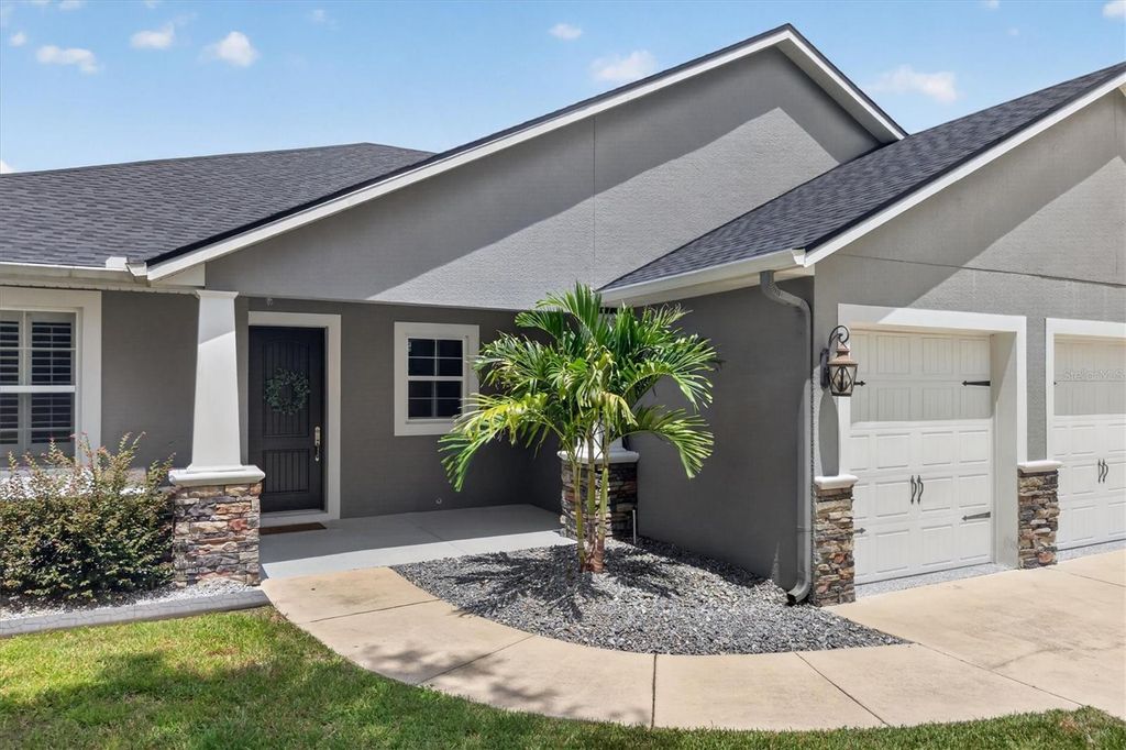 Image 5 of property listing at 19749 QUINELLA STREET, Orlando, FL 32833
