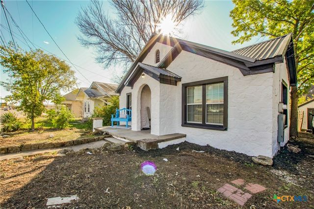 1500 E Main Street, Gatesville, TX 76528