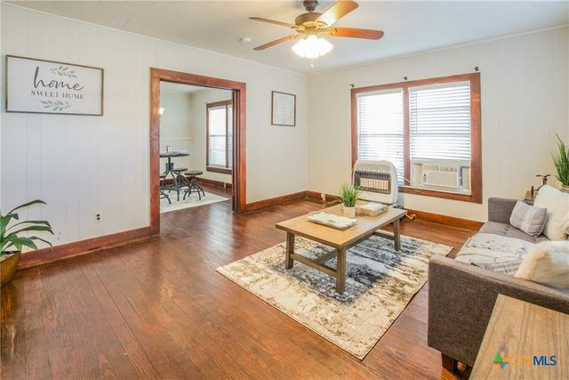 1500 E Main Street, Gatesville, TX 76528