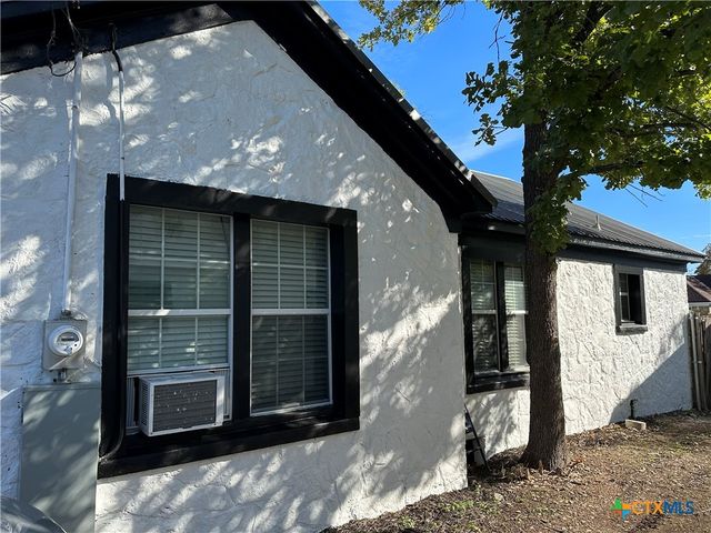 1500 E Main Street, Gatesville, TX 76528