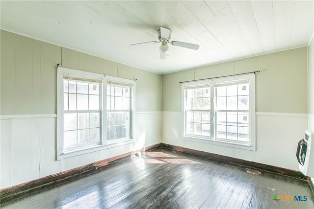 1500 E Main Street, Gatesville, TX 76528