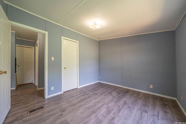 756 Northeast Dr, Bandera, TX 78003