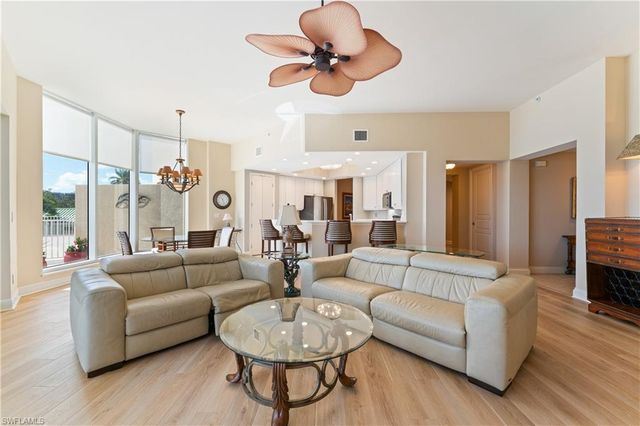 4137 Bay Beach LN 525, Fort Myers Beach, FL 33931