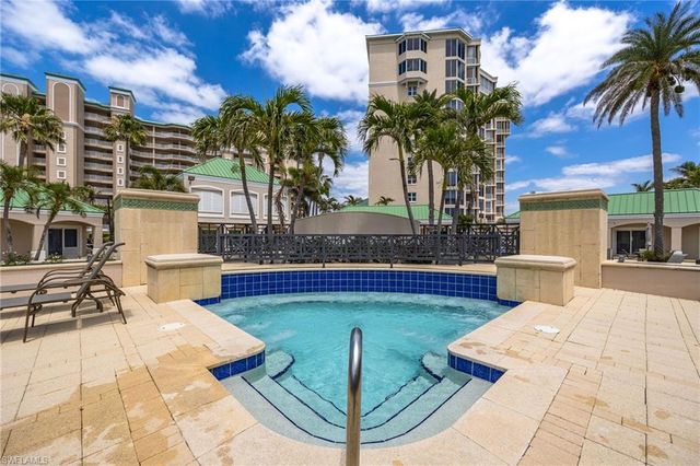 4137 Bay Beach LN 525, Fort Myers Beach, FL 33931