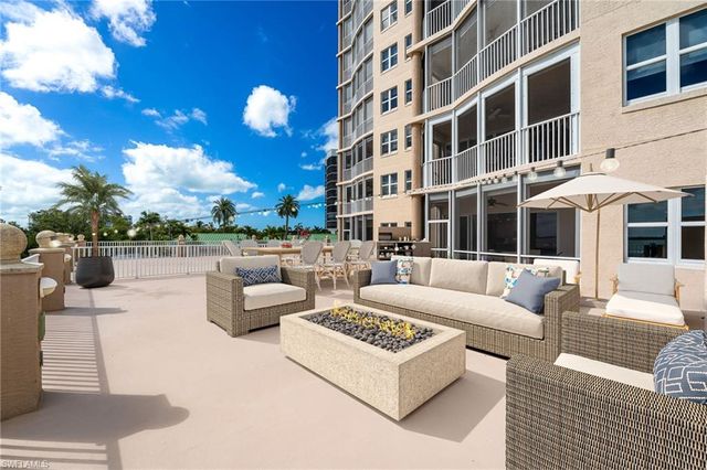 4137 Bay Beach LN 525, Fort Myers Beach, FL 33931