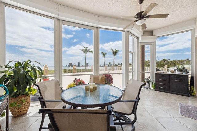 4137 Bay Beach LN 525, Fort Myers Beach, FL 33931