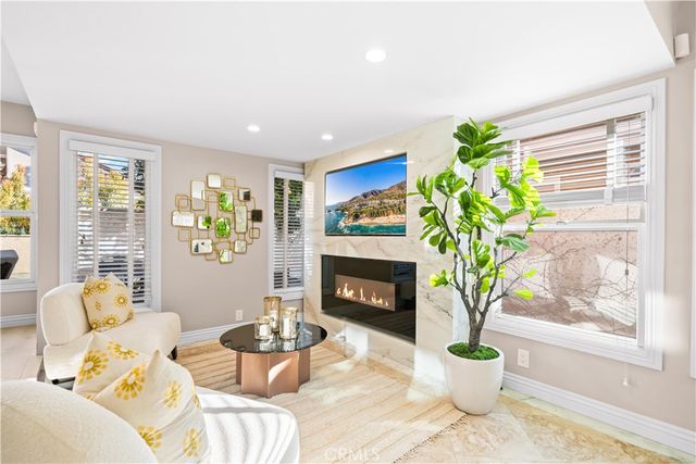 6 Ribera, Irvine, CA 92620