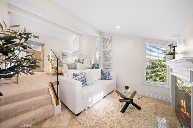 6 Ribera, Irvine, CA 92620