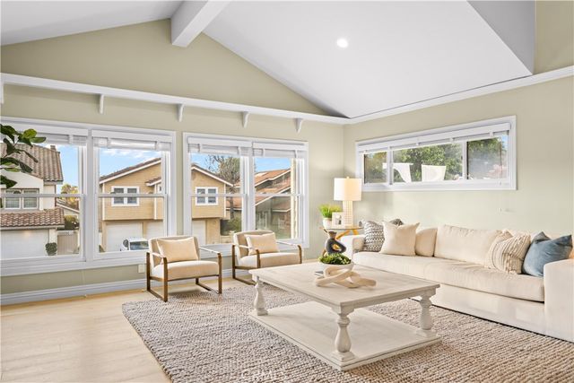 6 Ribera, Irvine, CA 92620