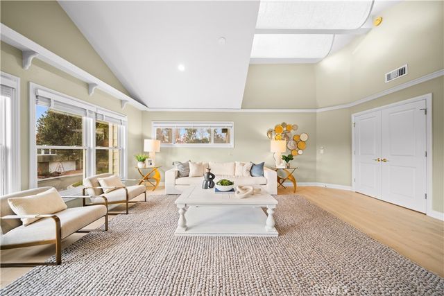 6 Ribera, Irvine, CA 92620
