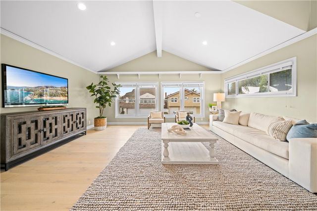 6 Ribera, Irvine, CA 92620