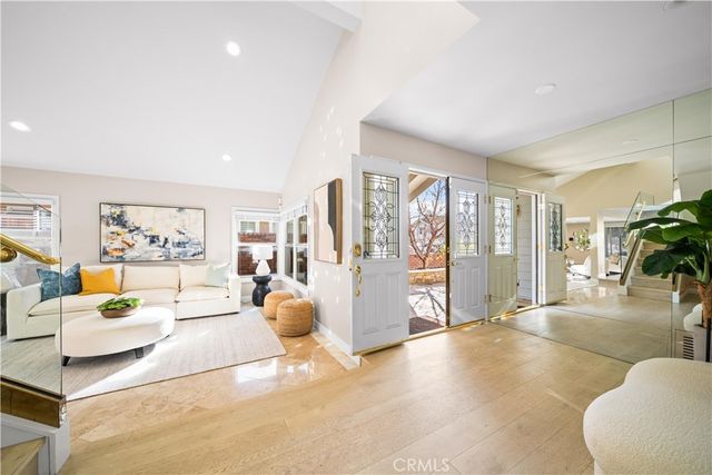 6 Ribera, Irvine, CA 92620