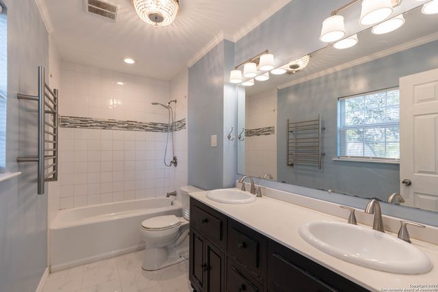 5434 MOUNTAIN VISTA DR, San Antonio, TX 78247