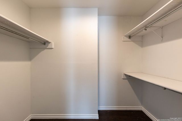 5434 MOUNTAIN VISTA DR, San Antonio, TX 78247