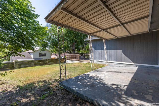 5434 MOUNTAIN VISTA DR, San Antonio, TX 78247