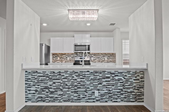 9603 LOWLINE BRG, San Antonio, TX 78254