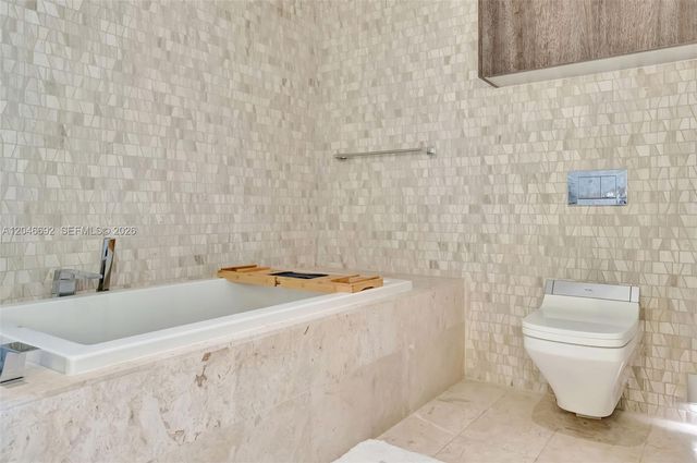 88 SW 7th Street 3604, Miami, FL 33130