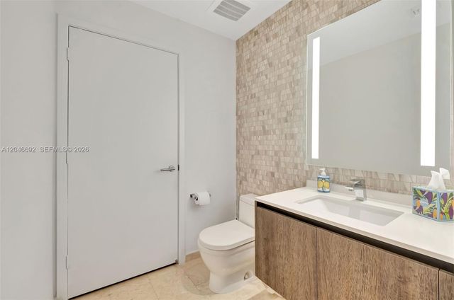88 SW 7th Street 3604, Miami, FL 33130
